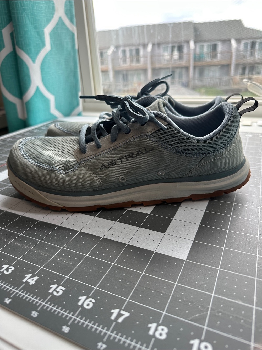 Astral Women’s Athletic Shoe in Light Blue size 11